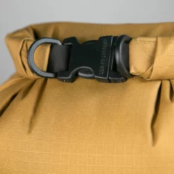 Sea To Summit Big River Dry Bag Dull Gold 20L 19 Sea To Summit Big River Dry Bag Dull Gold 20L -Günstiges Camp4 Geschäft BigRiverDryBag 13LBuckle DullGold 2048x2048 53a16d1e 524a 4da3 848f acb8e01686f3 1280x1280