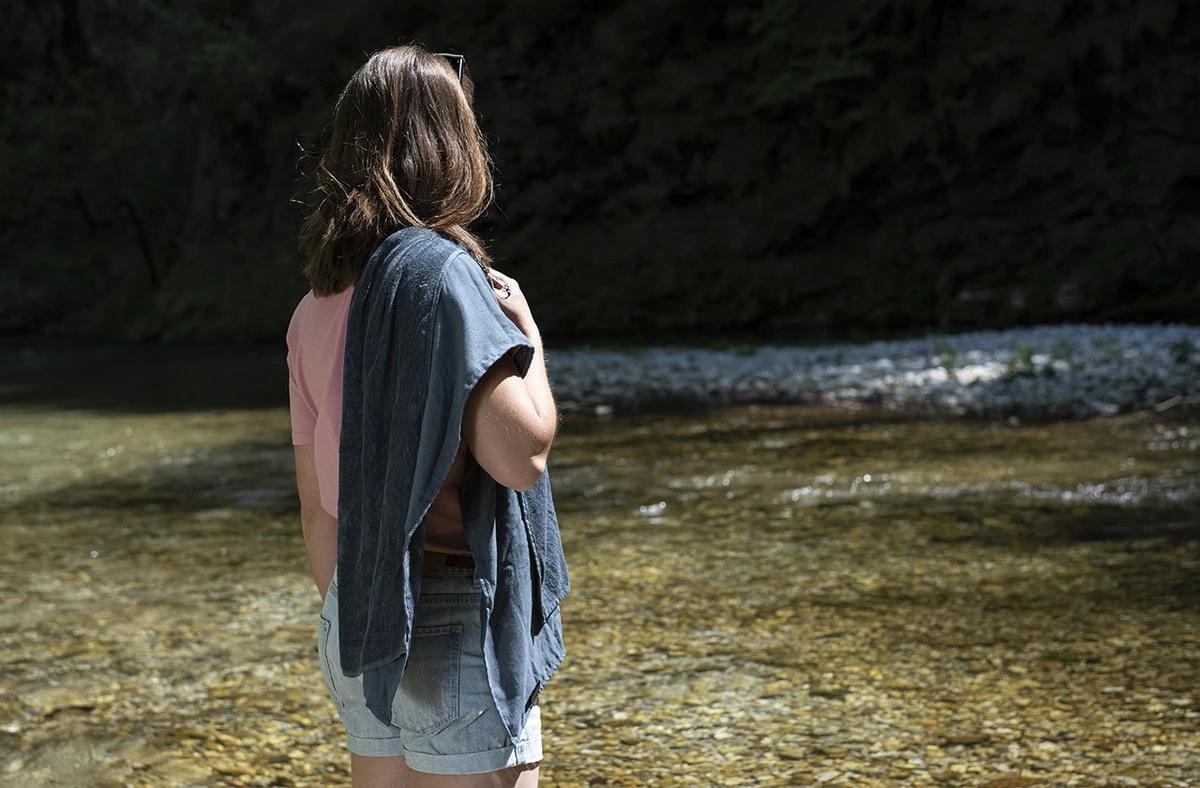 Cocoon Eco Travel Towel Deep Ocean 8 Cocoon Eco Travel Towel Deep Ocean – Bild 6